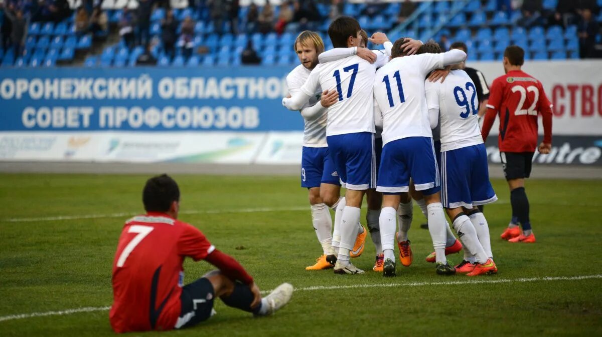 Факел Воронеж РПЛ. ФК факел РПЛ. ФК Воронеж 2002. ФК факел 2022 2023. Торпедо вышло