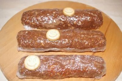 Сливочная колбаса из печенья