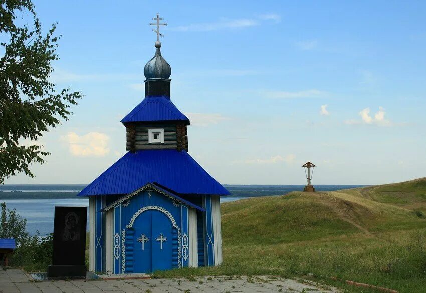 Кашпир самарская область. Святой источник Феодоровской иконы Божией матери Сызрань. Святой источник Феодоровской иконы Сызрань. Кашпир Сызрань Церковь. Святой источник Кашпир в Сызрани.