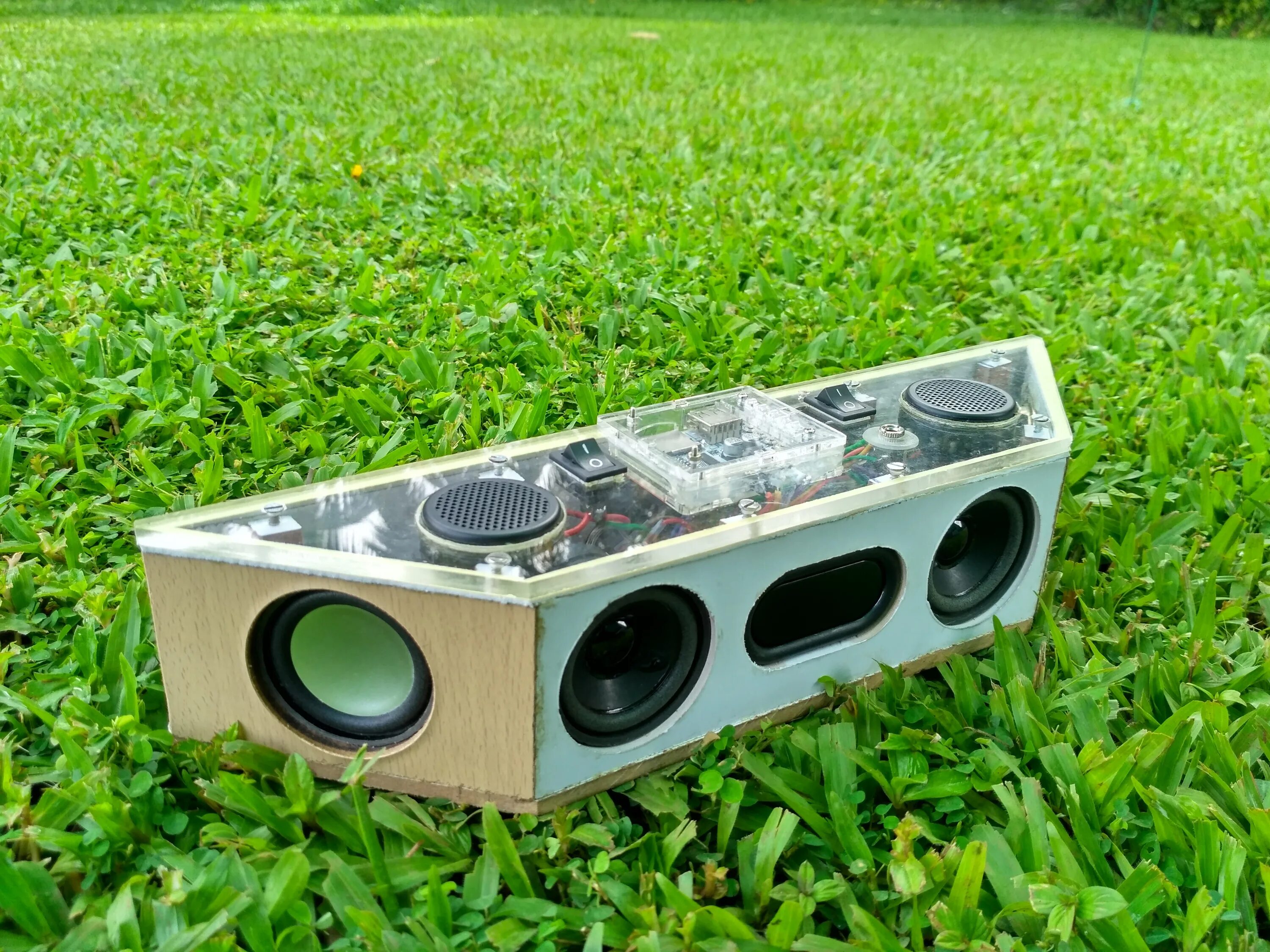 Самодельные мощные колонки. Блютуз колонки на 4гд 35. Самодельная портативная колонка. Самодельные колонки. Усилитель для портативной колонки с блютуз на 50вт.