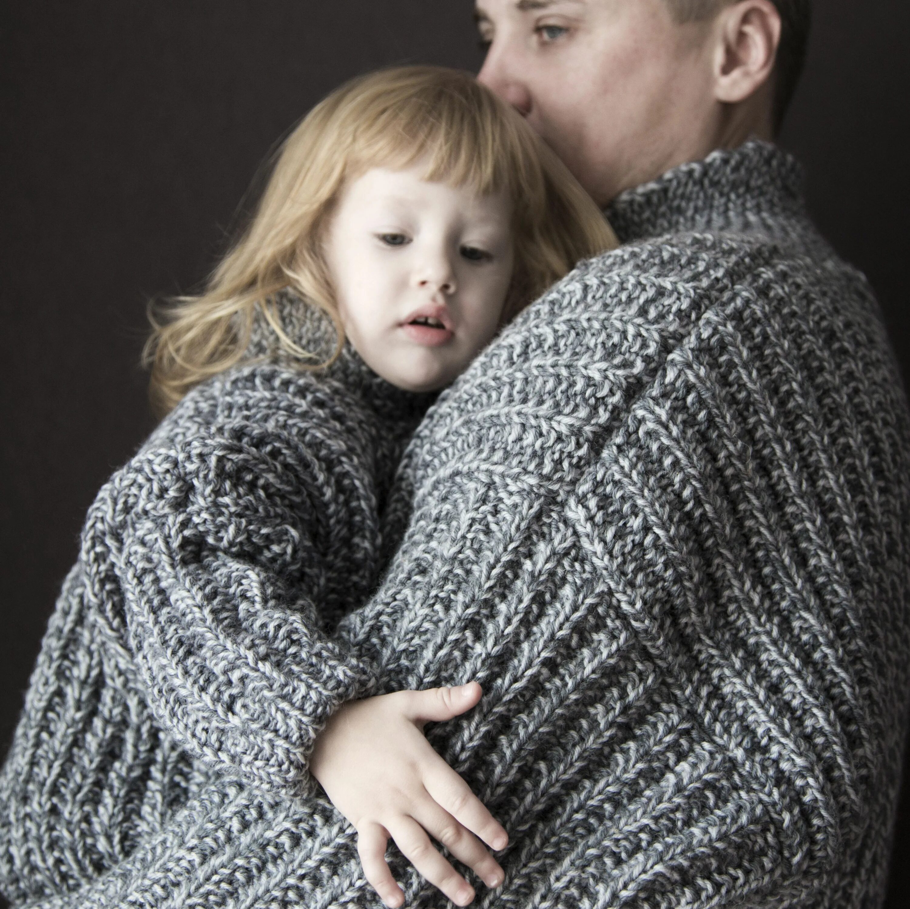 Вяжем свитер брат. Вяжем свитер брат. Вяжем свитер брат. Мужской пуловер данилы багрова. Свитер данилы бодрова.