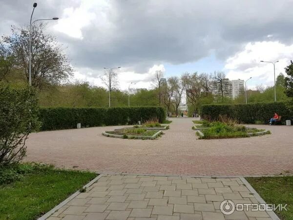 Сквер морозовых. Сквер морозовых