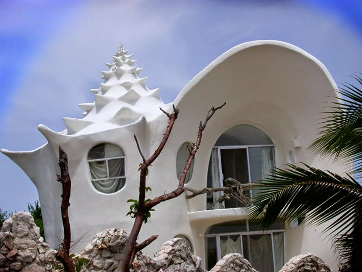 Эко френдли архитектура. Смешные домики. Дом в виде человека. Conch shell house (исла-мухерес, мексика). Домики разных необычных форм для детей.