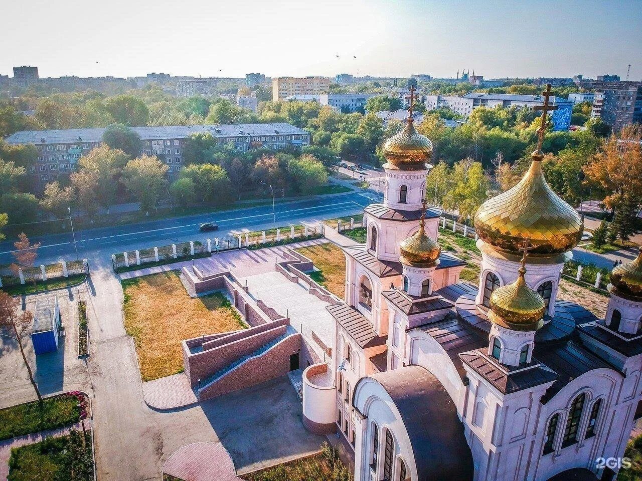 Как раньше назывался павлодар. Церковь архангела михаила павлодар. храм на набережной в павлодаре. павлодар красивые места.