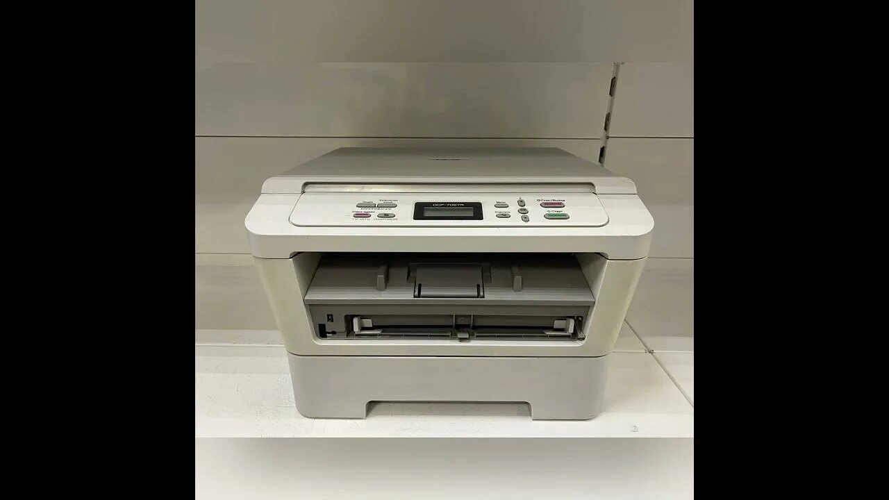 Бразер dcp 7057r. Brother 7057. Brother dcp 70. Мфу brother dcp-7057r. Принтер сканер копир лазер е112.