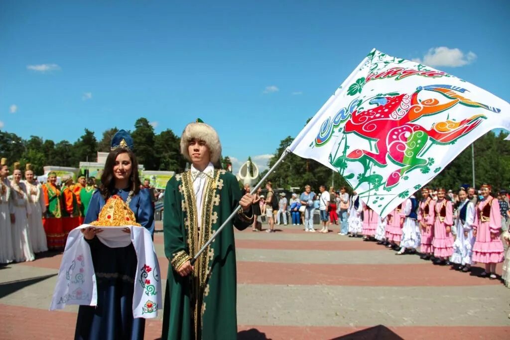 Сабантуй Башкирский праздник. Сабантуй Уфа. Праздник Сабантуй в Башкирии. Праздник Сабантуй у башкир. Сабантуй 2024 башкортостан