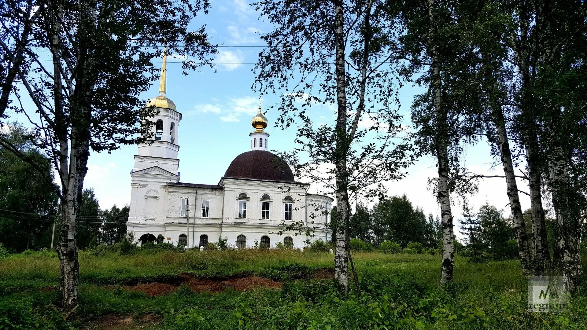 Онега 6. Свято-Троицкий храм в городе Онеге.