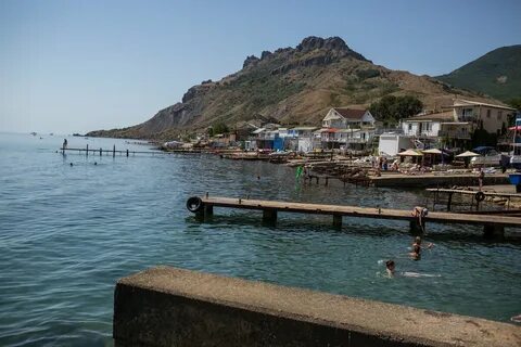 Коктебель на берегу моря