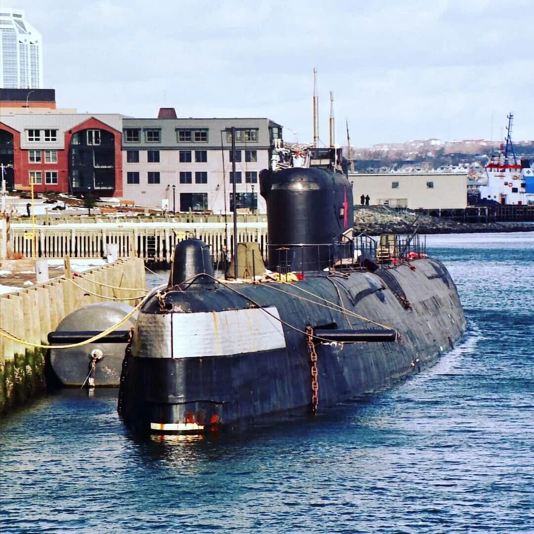 Пл вцы. К-19 атомная подводная лодка. АПЛ К 19 подводная лодка. K19 подводная лодка. Советская атомная подводная лодка к-19.