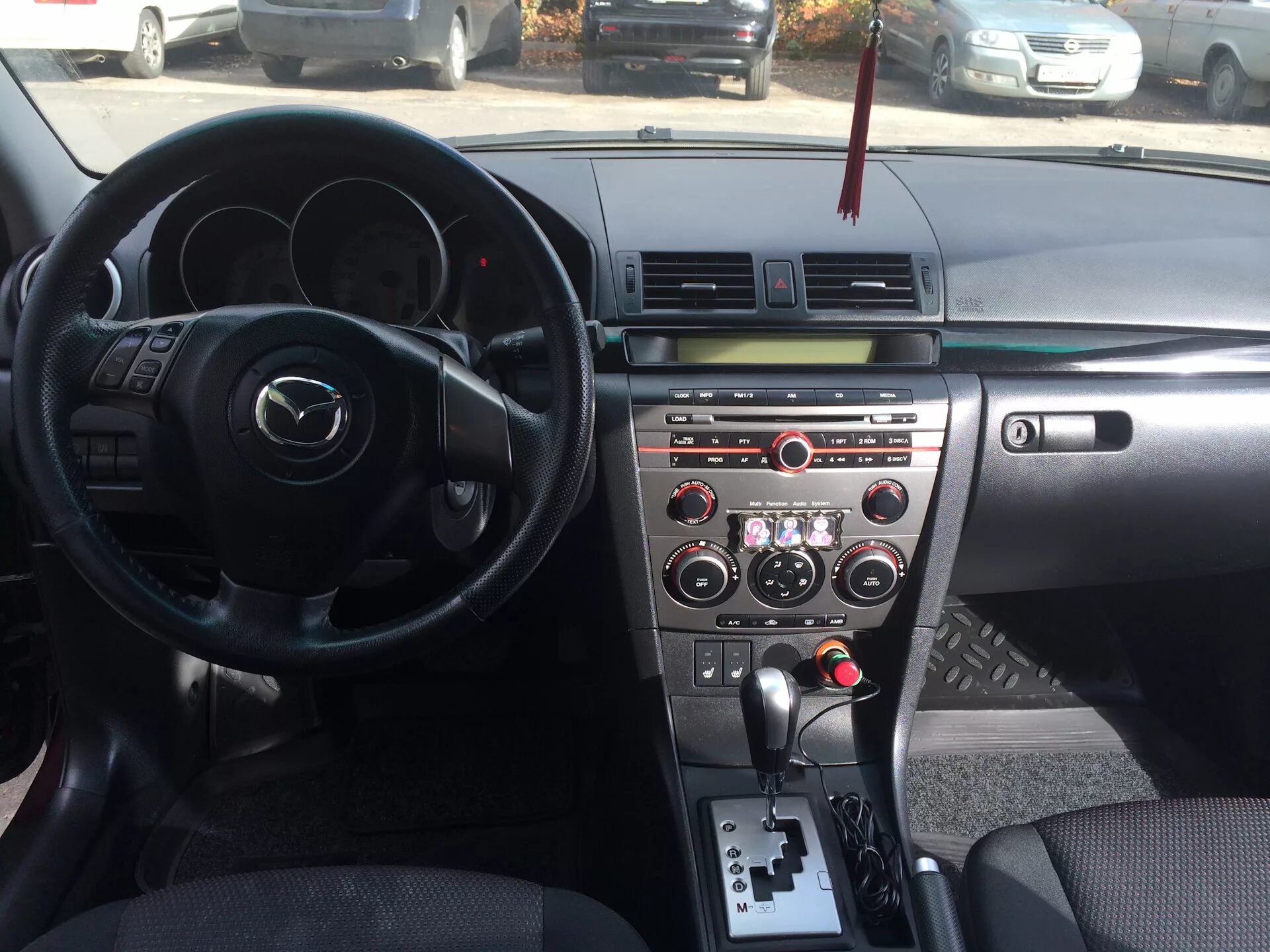 Мазда 3 2003 салон. Салон для Mazda 3 2003. Мазда 3 2006 салон. Мазда 3 2008 салон. Салон мазда 3 бк