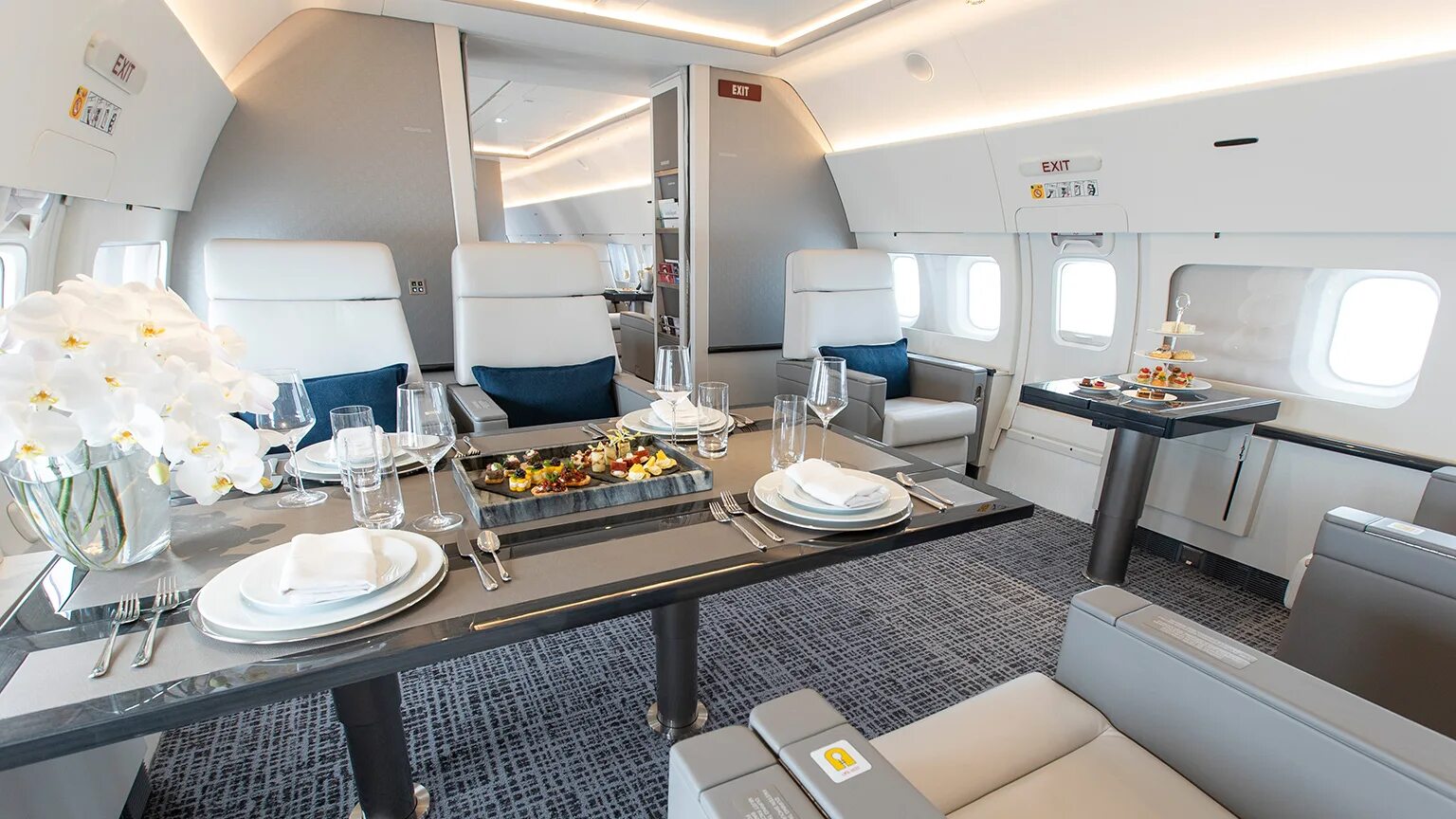 Jet 737. Боинг 777 бизнес джет. боинг бизнес джет 737 салон. vip самолет boeing business jet(bbj). боинг 737 вип.