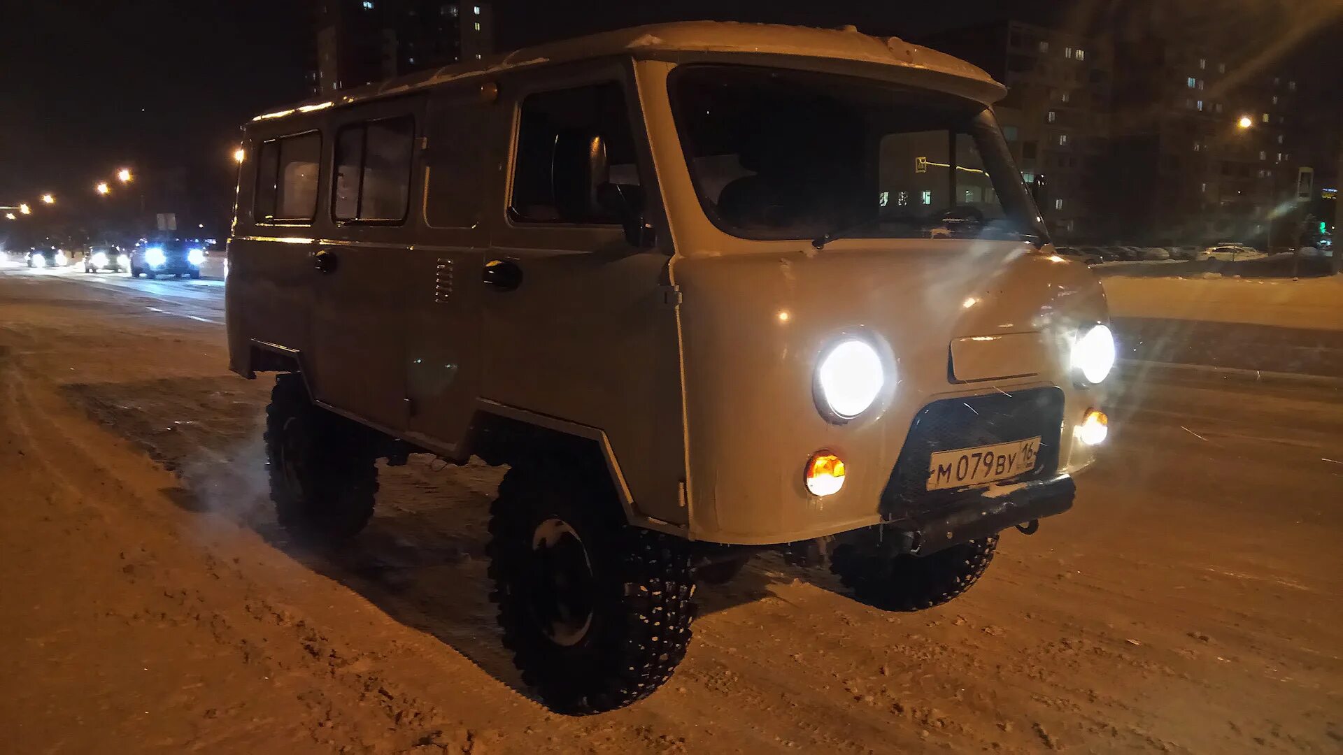 Сафари 33 на уаз буханка. Уаз 39094 на 33 колесах. Буханка сафари. Уаз фермер на 33 колесах. Forward safari 500 31 на уаз буханка.