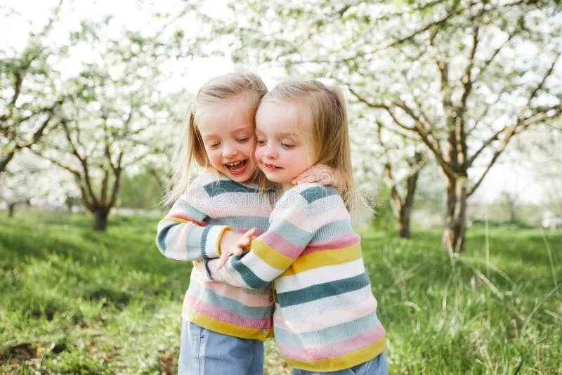Two brothers kiss. His sister in the park. Любовь двух мальчиков дети. Сестры спринг. His sister in the park.