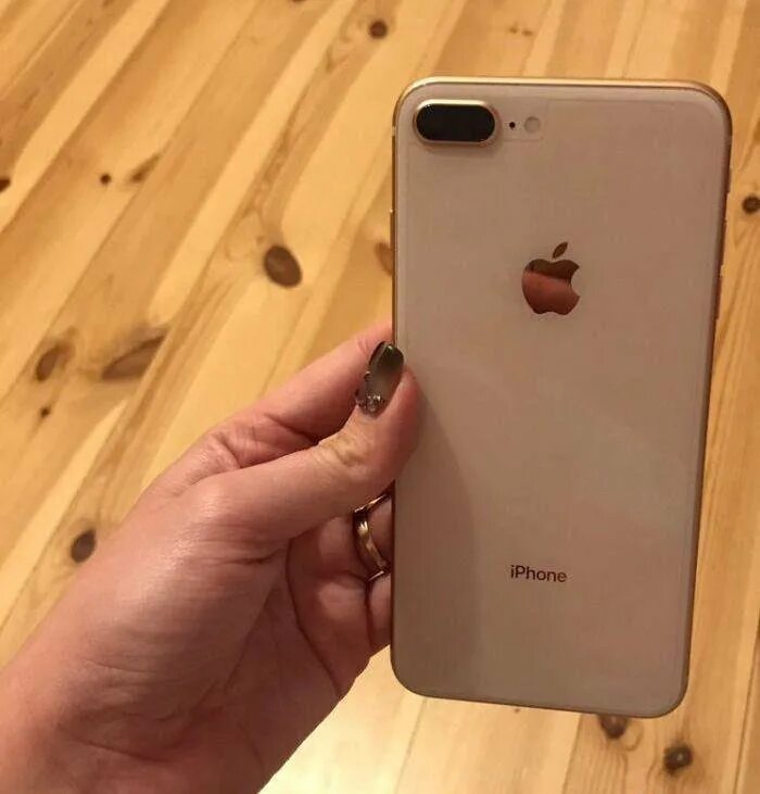 Айфон 8 плюс в 2024. Iphone 8 Plus Gold. Iphone 8 Plus 128gb. Iphone 8 Plus 128 Gold. Iphone 8 Plus 64gb Gold.