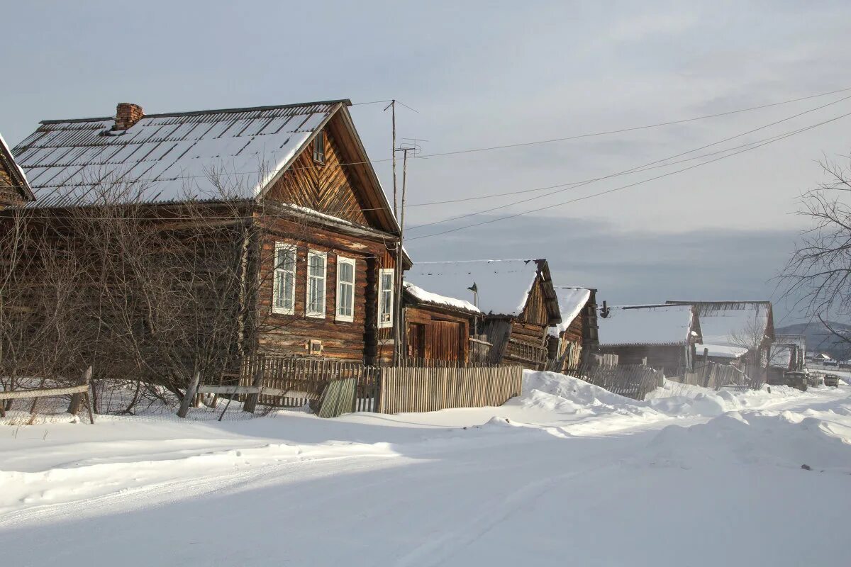 Линдозеро (озеро, сегежский район). Деревня голдобино ишимский район. Линдозеро карелия деревня. Голино новгородская область. Набережная д.