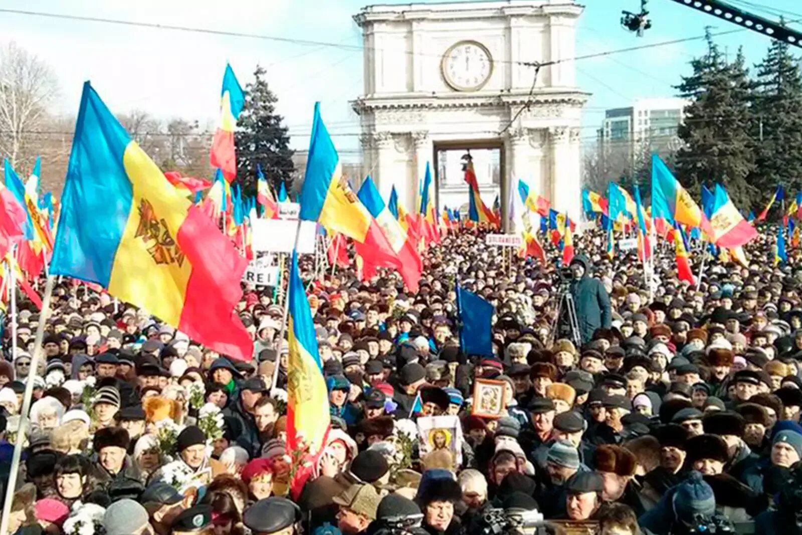 Интернет в молдове. Молдавия митинг 2023. Оппозиция в Молдавии. Протесты в Молдавии.