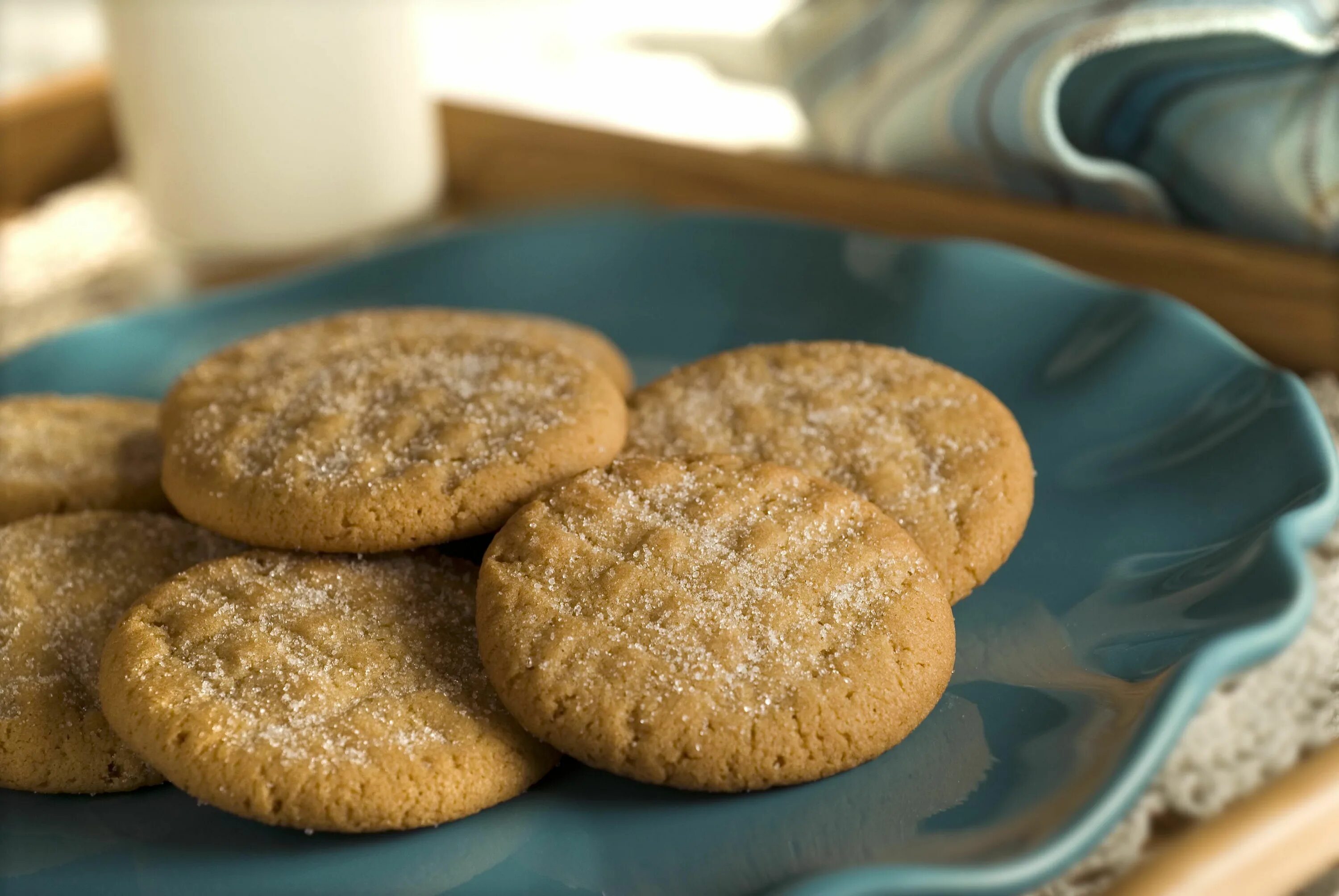 Печенье классика. Peanut butter cookies. Печенье butter. Датское печенье bisca. Печенье z.