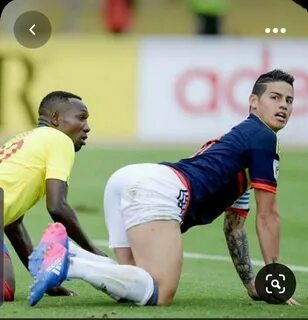 James rodriguez gay