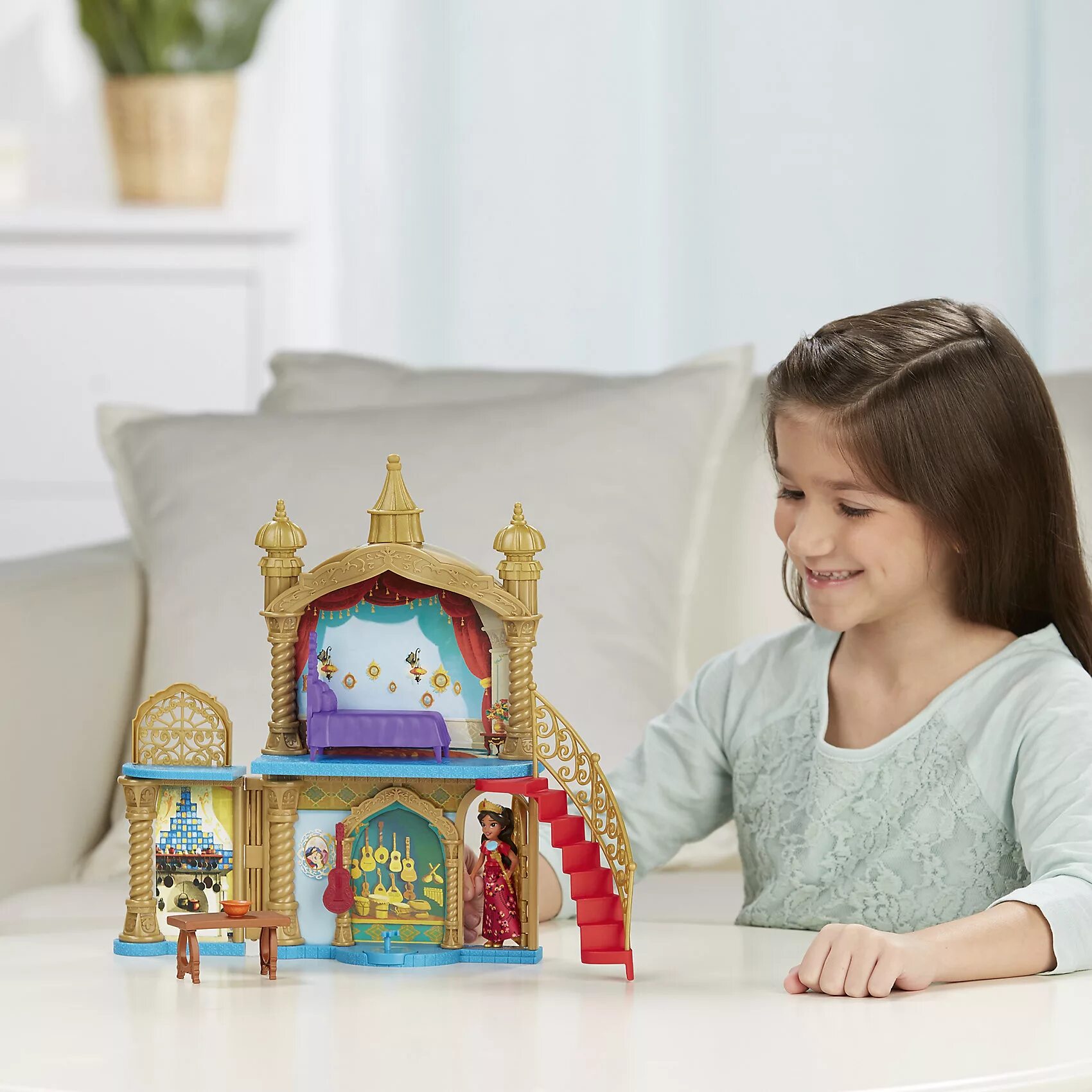Маленькая принцесса замок. Замок Елены принцессы Авалора. Замок Princess Hasbro.