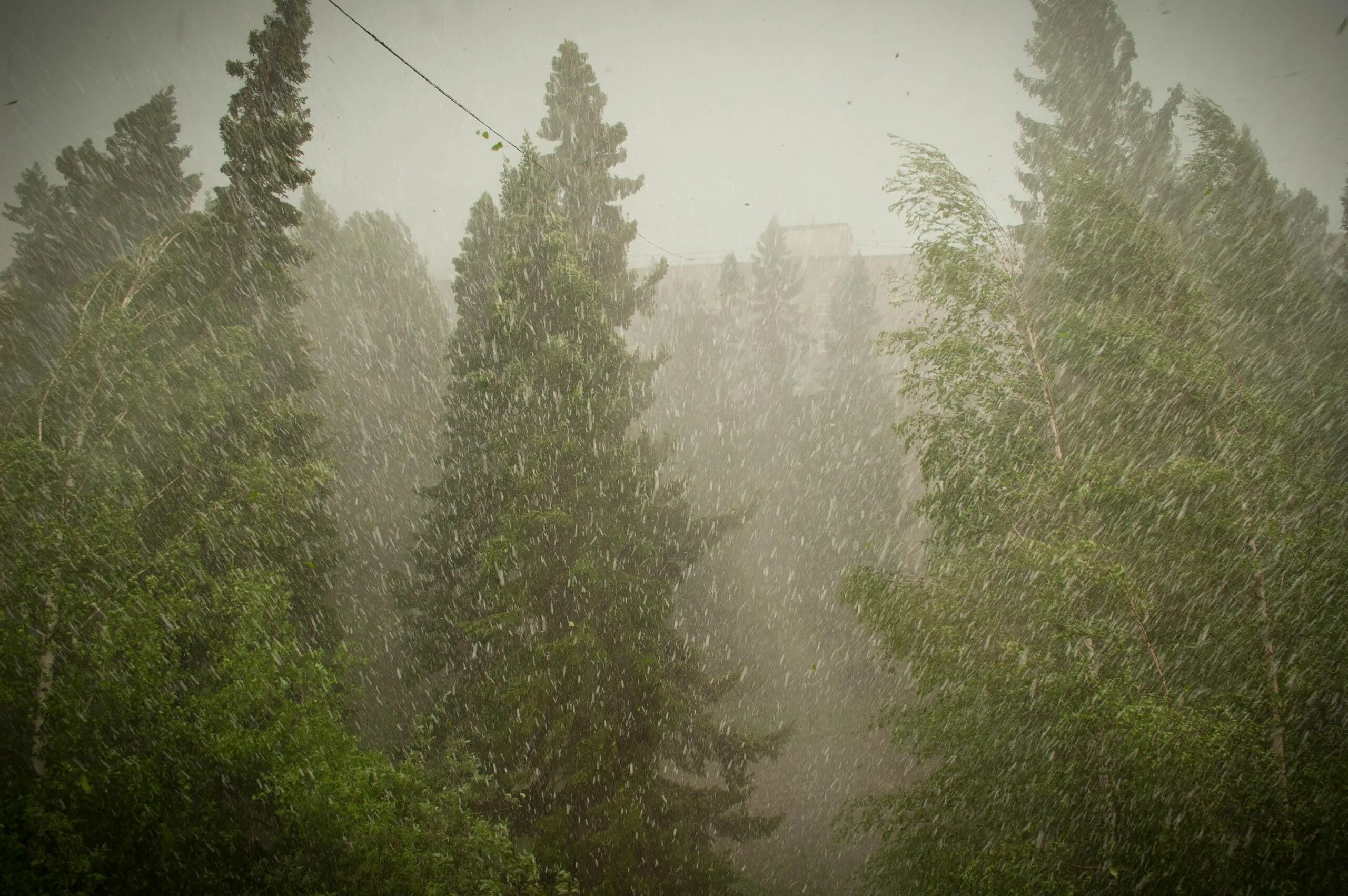 торнадо в перми. опасные природные явления арктики. опасные явления пермского края. опасные явления пермского края. гроза в пермском крае.