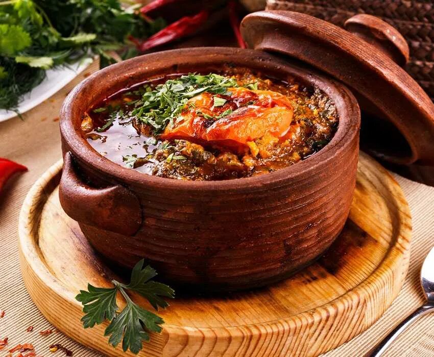 Куза шурпа. Как называется мясо в горшочках. Как называется мясо в горшочках. Картошка в горшочках. Чанахи.