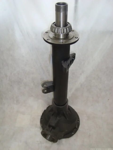 Кожух полуоси переднего моста 0452-00-2301017-00. Картер переднего моста уаз буханка гибридный мост. Кожух полуоси заднего моста уаз. Картер переднего моста уаз 469. Кожух полуоси моста уаз.