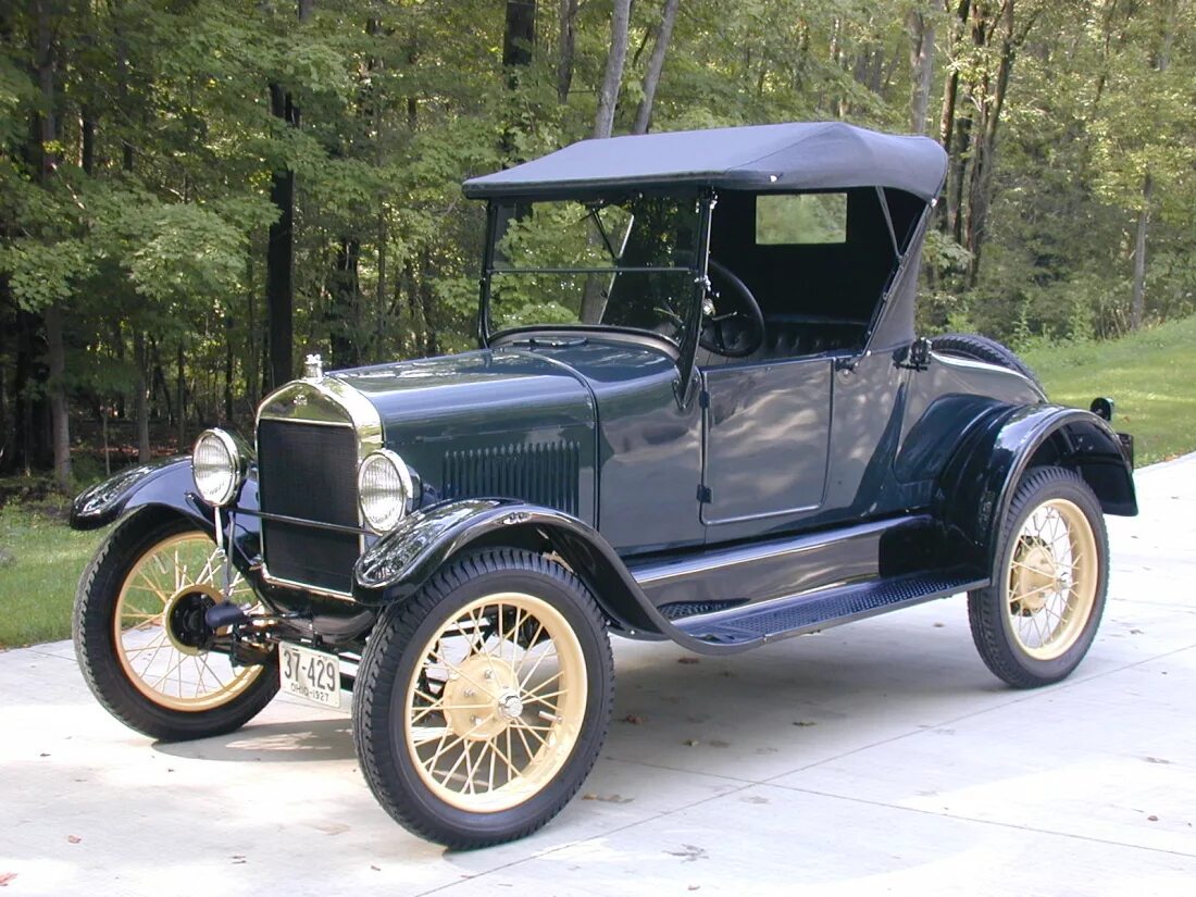 Первая машина форд. 1908—1927 Форд модель т. Ford model t 1908 и 1927. Ford model t 1927. Форд model t 1908.