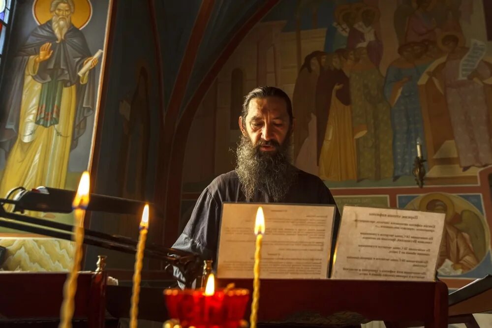 Неусыпаемая молитва о здравии. Молитва о здравии псалтирь. Молитва при чтении псалтири по усопшим. Молебен неусыпаемая. Псалтырь для чтения по усопшим.