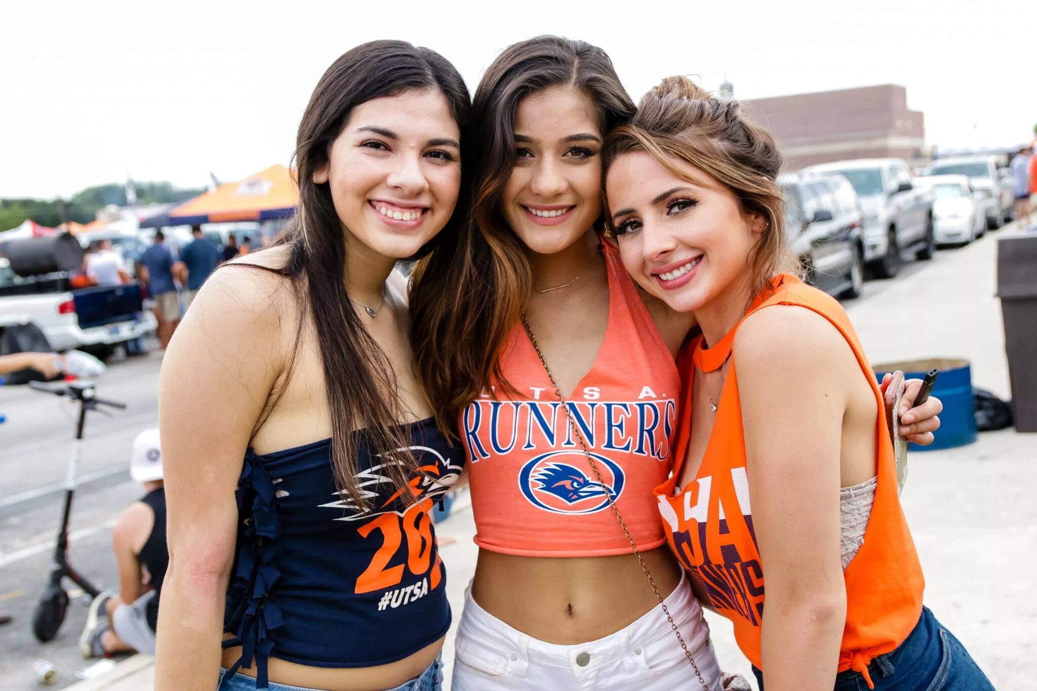 San girls. Сан Антонио девки. UTSA Roadrunners. Сан герл. University of Texas at San Antonio.