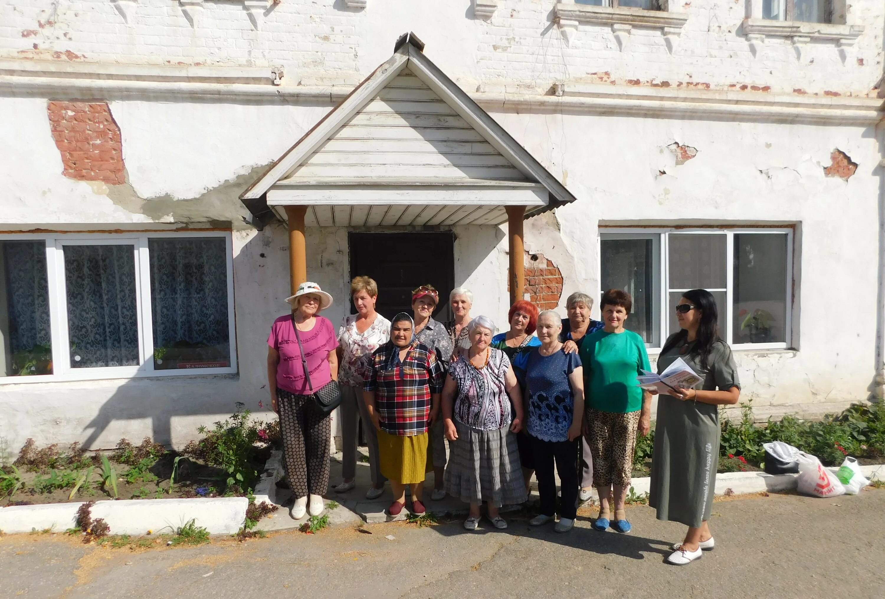 Подслушано в кадоме. Милостиво богородицкий монастырь кадом. Кадом новости. Кадом новости. Коллектив кадомского районного дворца культуры.