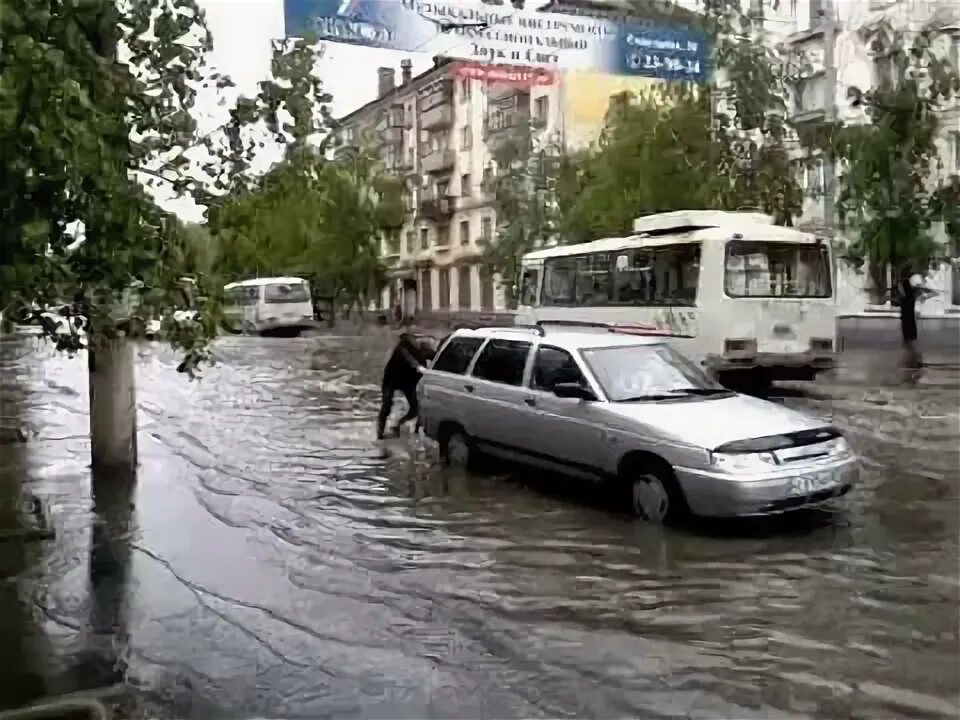 Наводнение в Кургане 1994. Потоп в Кургане. Потоп Курган 1994. Наводнение в Кургане 2016.