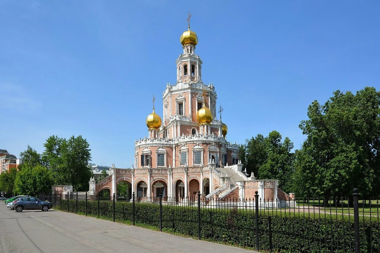 Церковь нарышкинское барокко. Храм Покрова Пресвятой Богородицы в Филях. Церковь Покрова в Филях (1690-1695). Храм в Филях нарышкинское Барокко. Церковь Покрова Богородицы в Филях 1693.