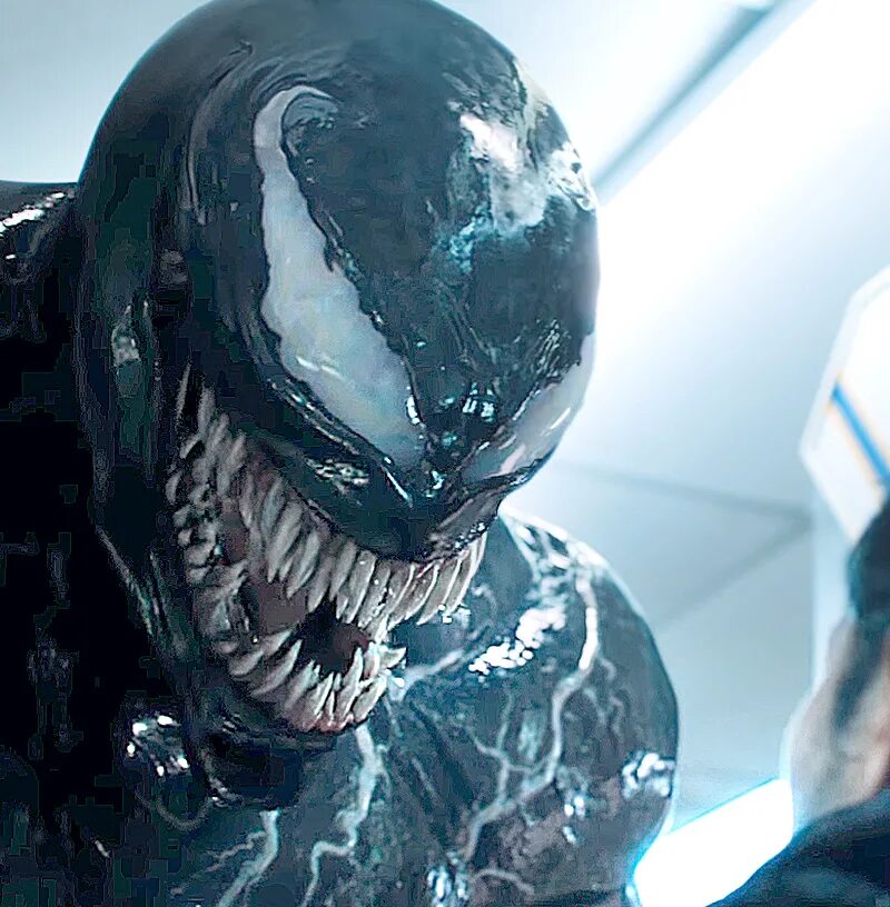 Веном. Эдди брок том харди. Стрижка тома харди веном. Риз ахмед веном. Райот симбиот веном 2018.