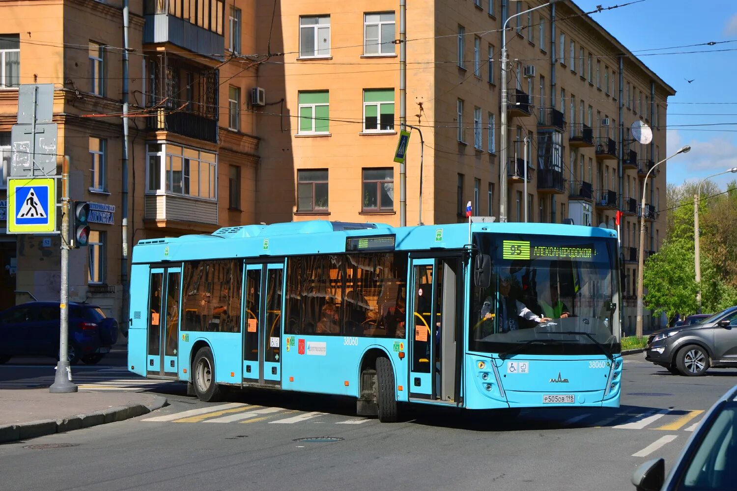 Остановки 203 автобуса спб. МАЗ 203. МАЗ 203 Питер. МАЗ 203.947. МАЗ-203 автобус.