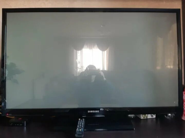 Плазма самсунг 130см. Телевизор самсунг диагональ 54 см 2010 года. Samsung 130. Телевизор самсунг 2010 года выпуска диагональ.