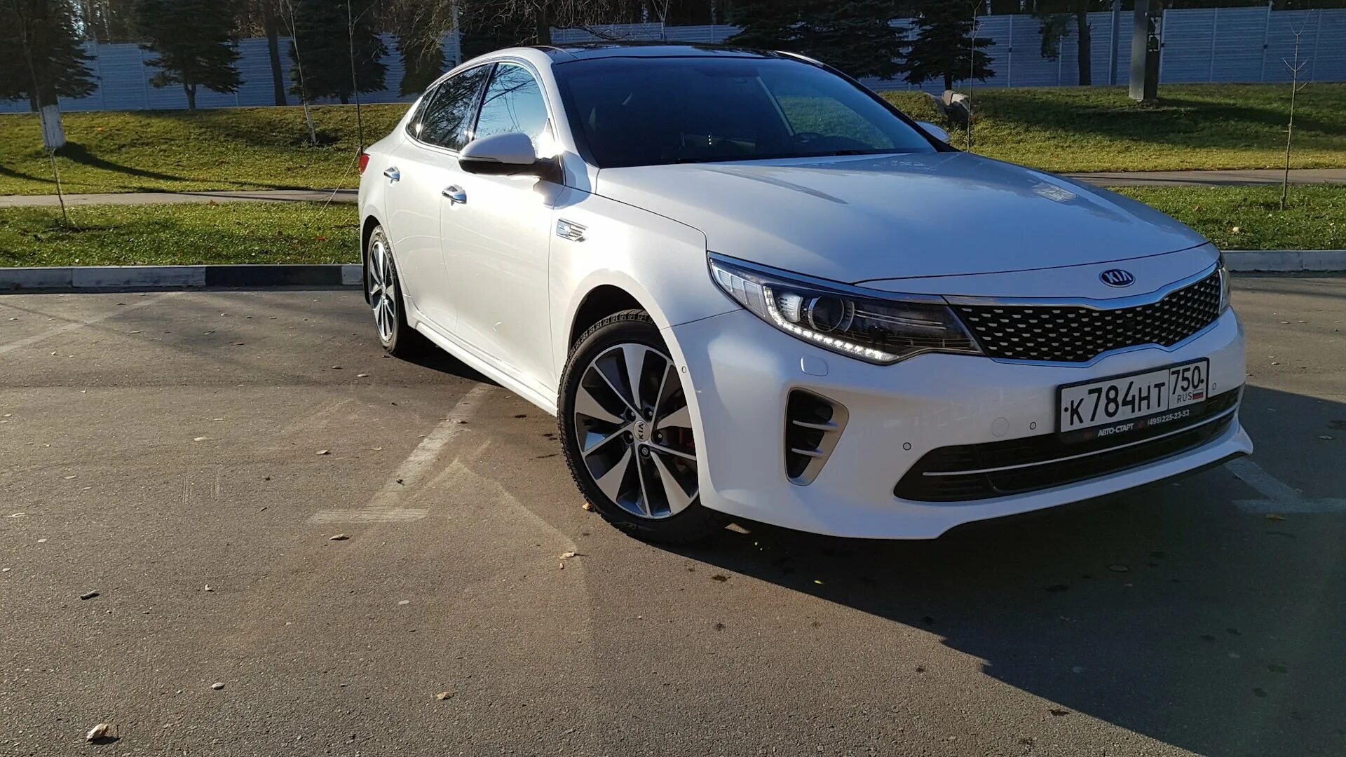 Kia Optima 2017. Kia Optima 2017 белая. Киа Оптима 4 белая. Kia Optima 2.4 белая.