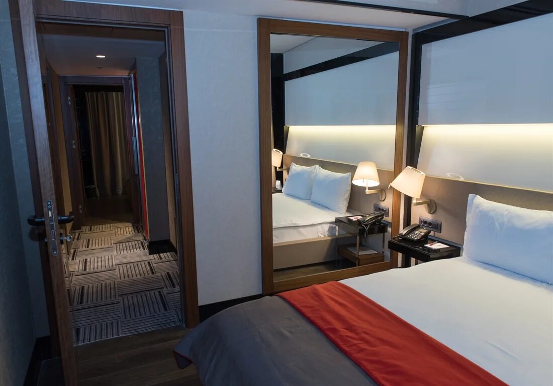 Connected rooms в отеле. Connecting room. Connecting room. Connecting room. Отель прана нандана самуи инфраструктура.