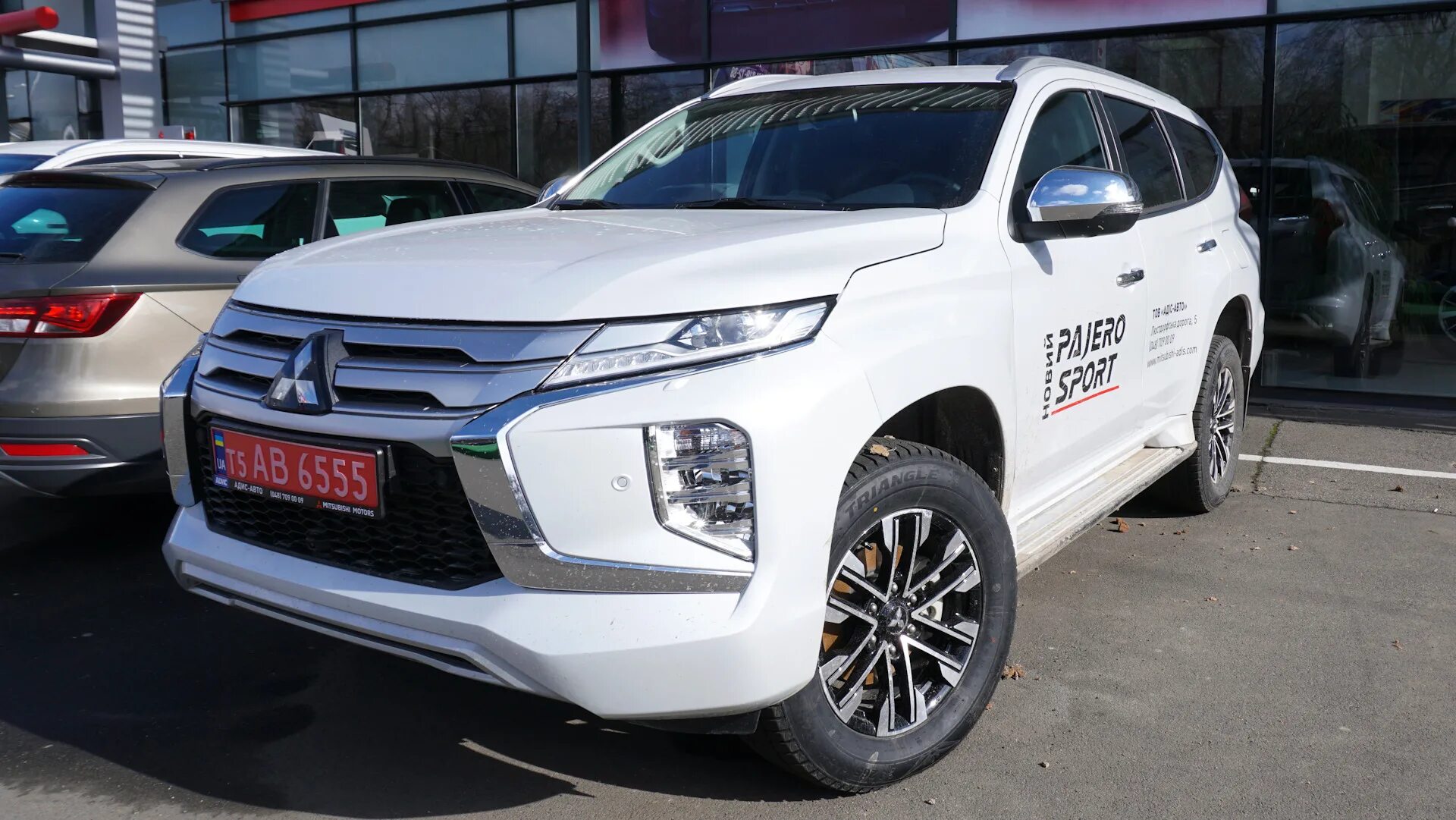 Mitsubishi pajero sport 2020. Pajero Sport 2020. Паджеро спорт белый 2020. Mitsubishi Pajero Sport Ultimate 2020.