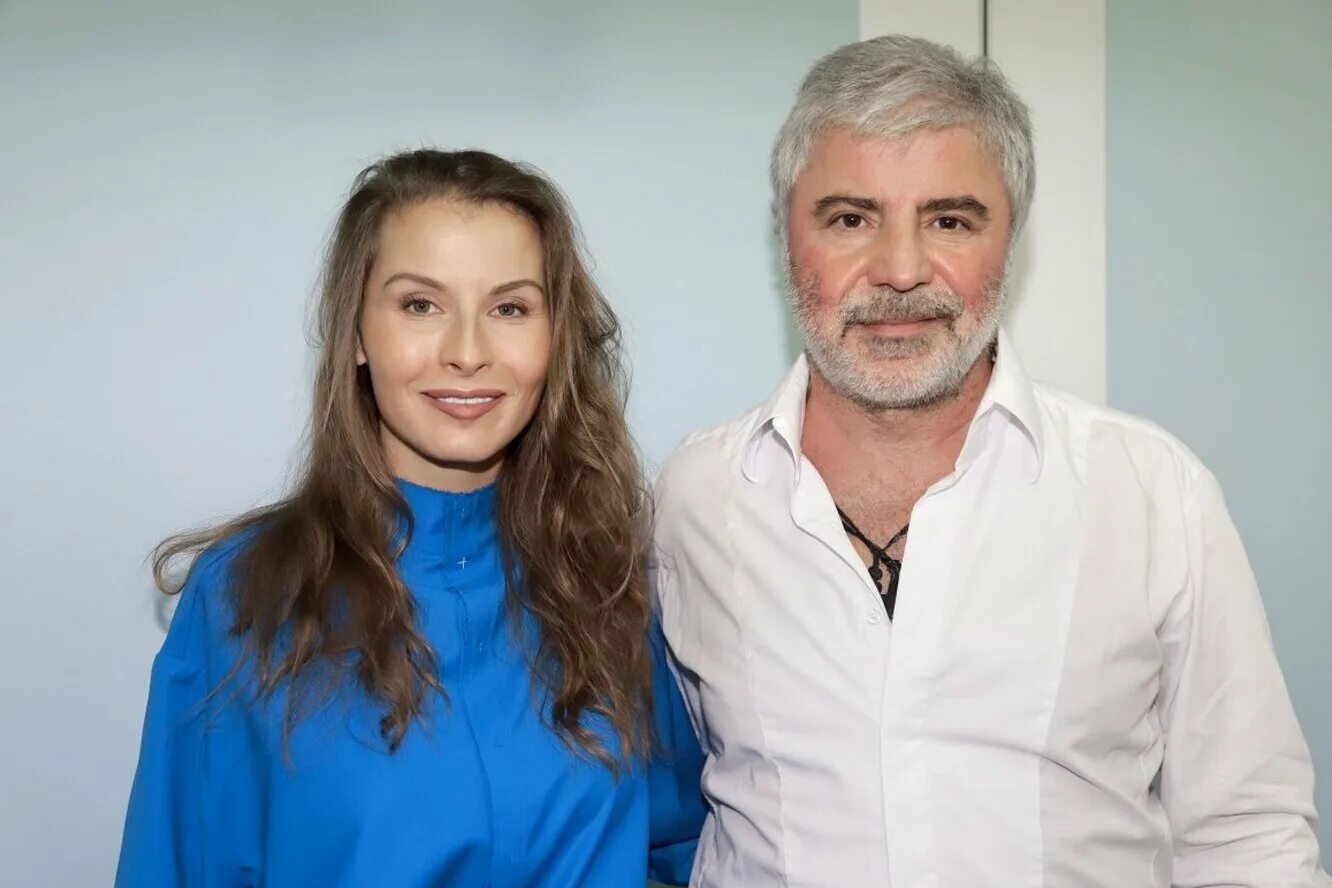 Сосо павлиашвили ирина патлах. Нино павлиашвили. Сосо павлиашвили ирина патлах фото. Сосо павлиашвили жена. Сосо и ирина.