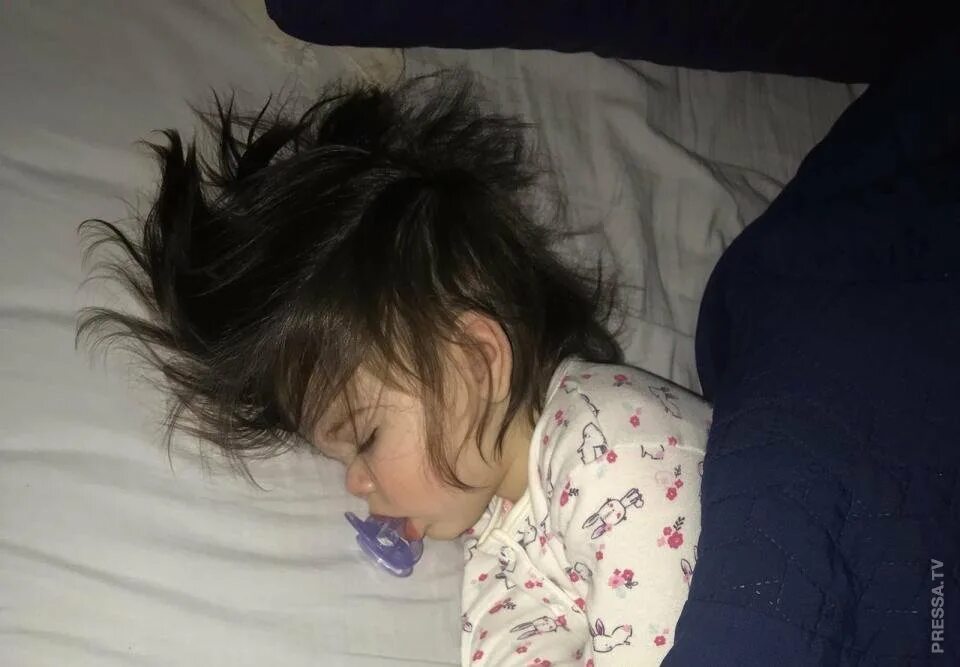 Стрижки для девочек на длинные волосы. Миа афлало шунем. Миллианна ворти. Корейские стрижки для детей. Новорожденный ребенок с волосами.