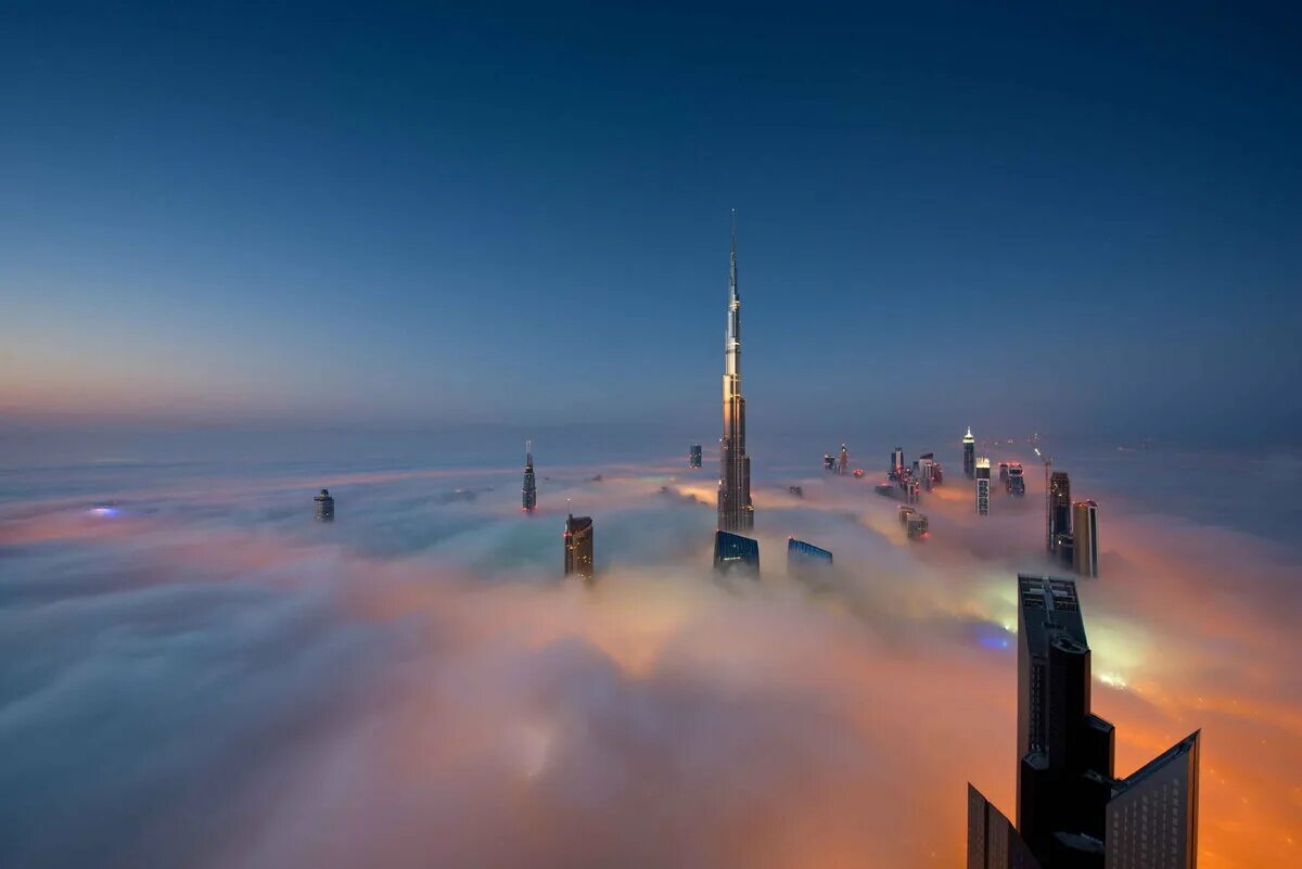 Бурдж-Халифа Дубай. Башня в ОАЭ Бурдж Халифа. Небоскреб Бурдж-Халифа (ОАЭ, Дубай). Высота небоскреба Бурдж Халифа.