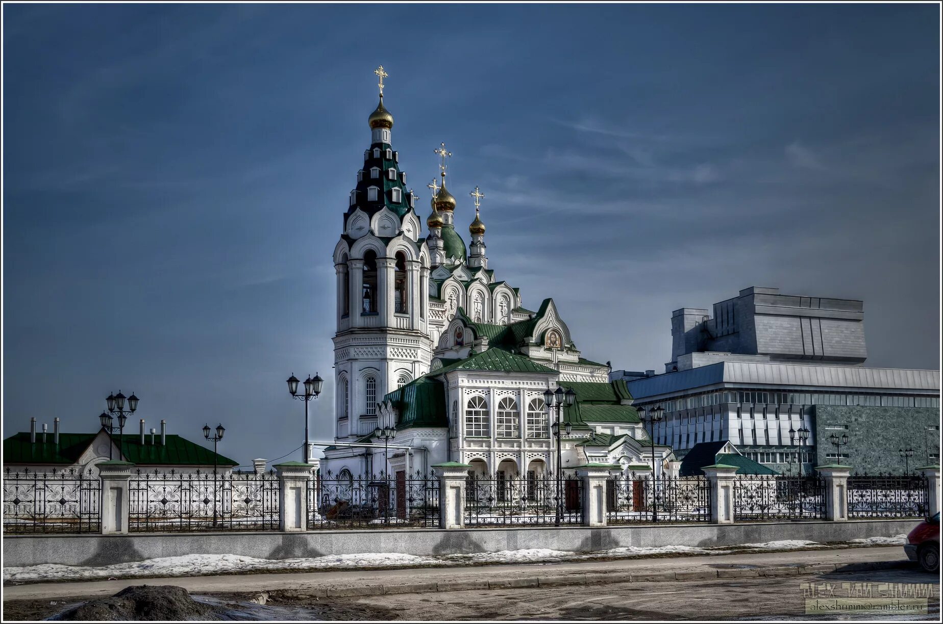 Церкви йошкар олы режим работы. Троицкий собор йошкар-ола. церковь троицы живоначальной, йошкар-ола. церковь святой троицы йошкар-олы.. троицкий собор города йошкар-олы.