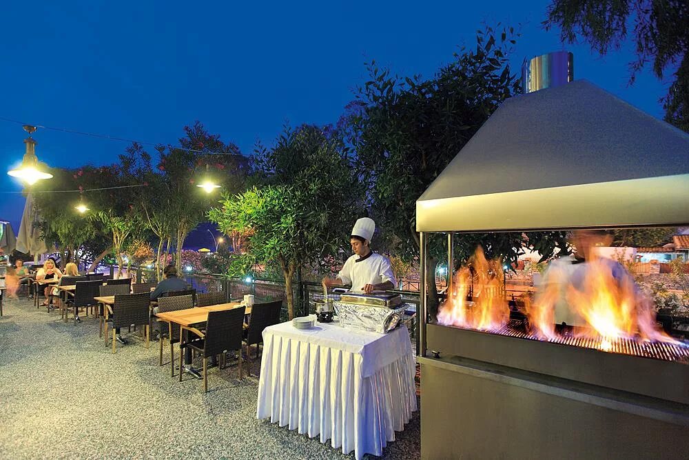 Fortuna beach hotel 4