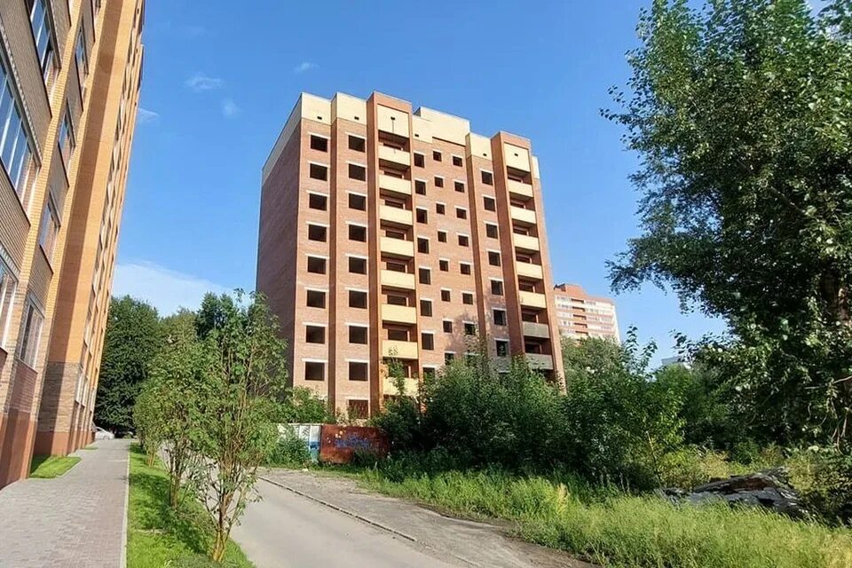 Купить 1-комнатную квартиру, 45 м² по адресу Новосибирск, улица Серафимовича, 10