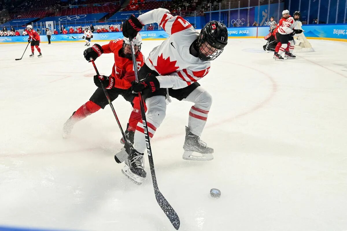 2 hockey to play in winter