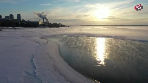 Волга замерзла