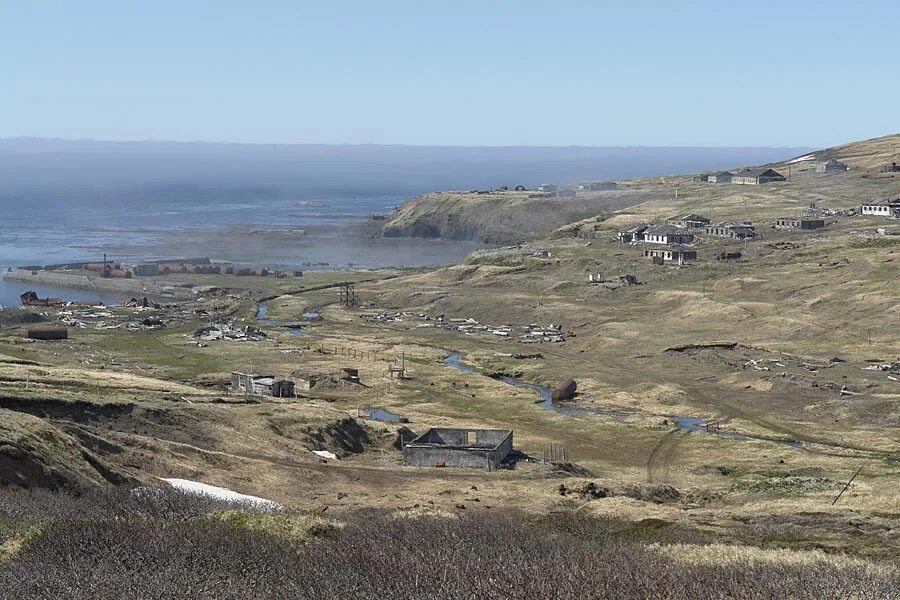 Село курил. Остров Шумшу поселок Байково. Байково Курильские острова. Шумшу остров Курильской гряды. Остров Шумшу на Курилах.