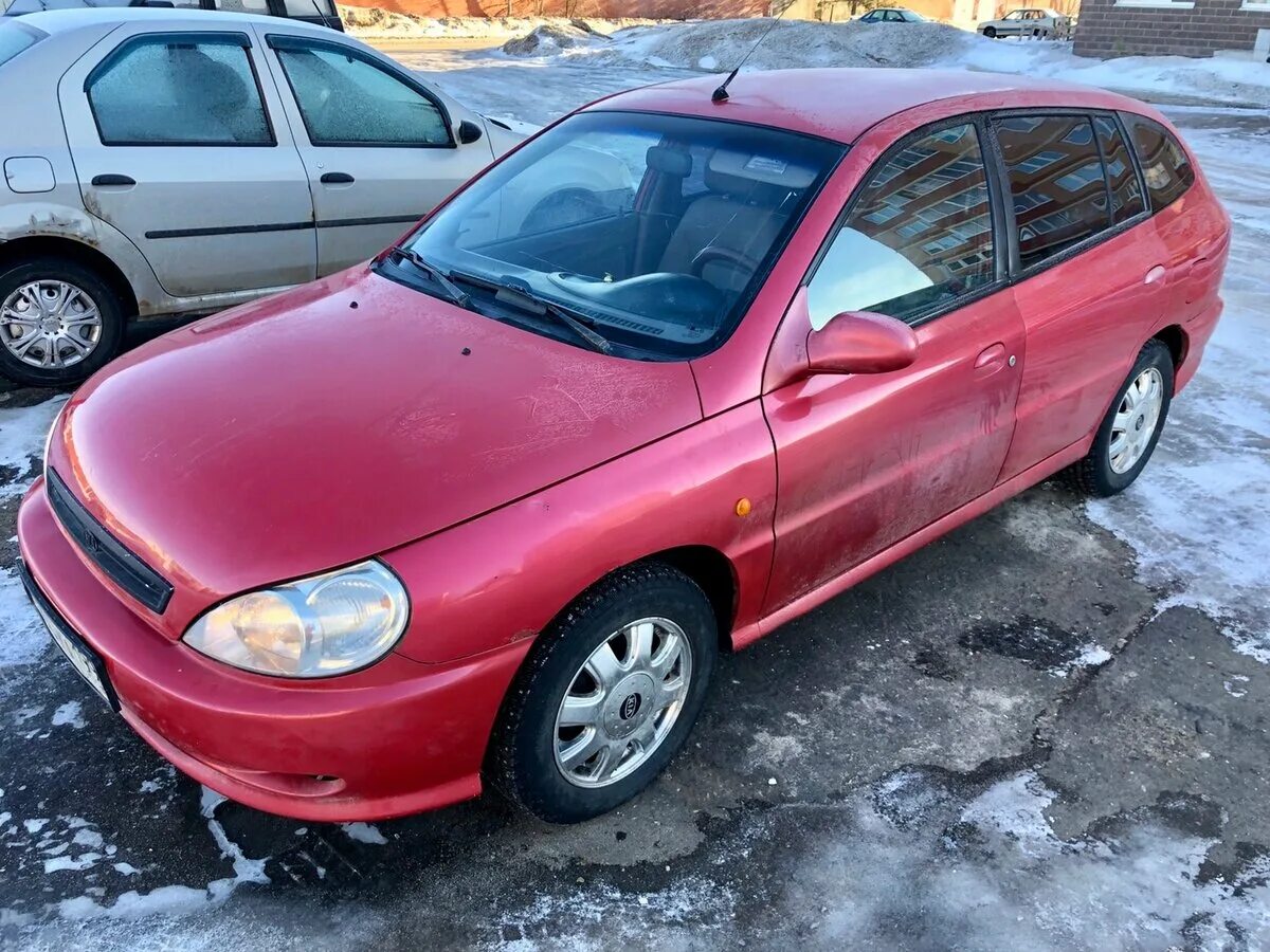 Киа рио 2000 года. Kia Rio 2001. Kia Rio 1.5 МТ, 2001. Kia Rio 1.5 2001. Kia Rio 1 2001.