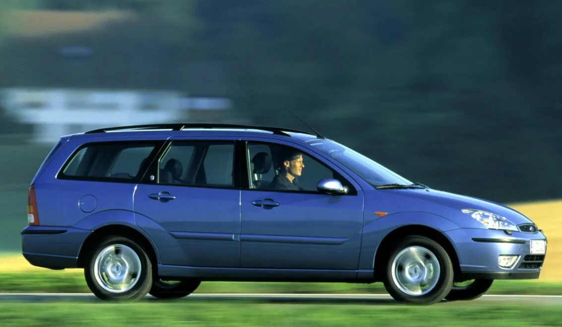 Форд фокус универсал 1 поколения. Ford focus 1 2001 универсал. Ford focus 1 рестайлинг универсал. Ford focus универсал 2000. Фокус 1 универсал.