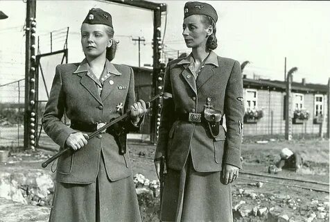 WW2 Women In Uniform 